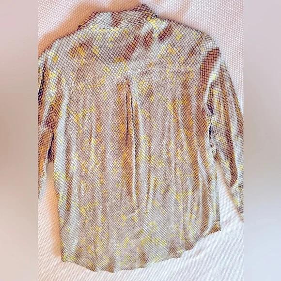 EQUIPMENT Grey & Yellow Button Up Shirt Geometric Snakeskin Blouse Silky Top - Picture 12 of 16